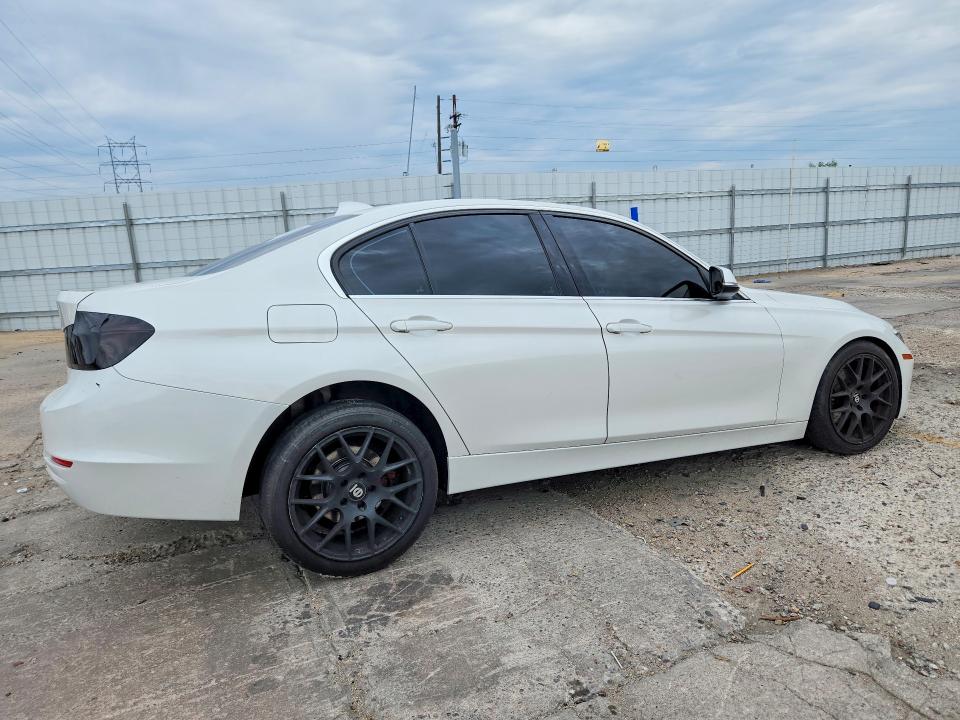 2015 BMW VIN WBA3B3C52FF548813 COPART salvage auction — UNDERCARRIAGE, Co - Cert Of Title W/Lemon Law Hist, sold $1,050 on 2026-08-05 (photo 3)