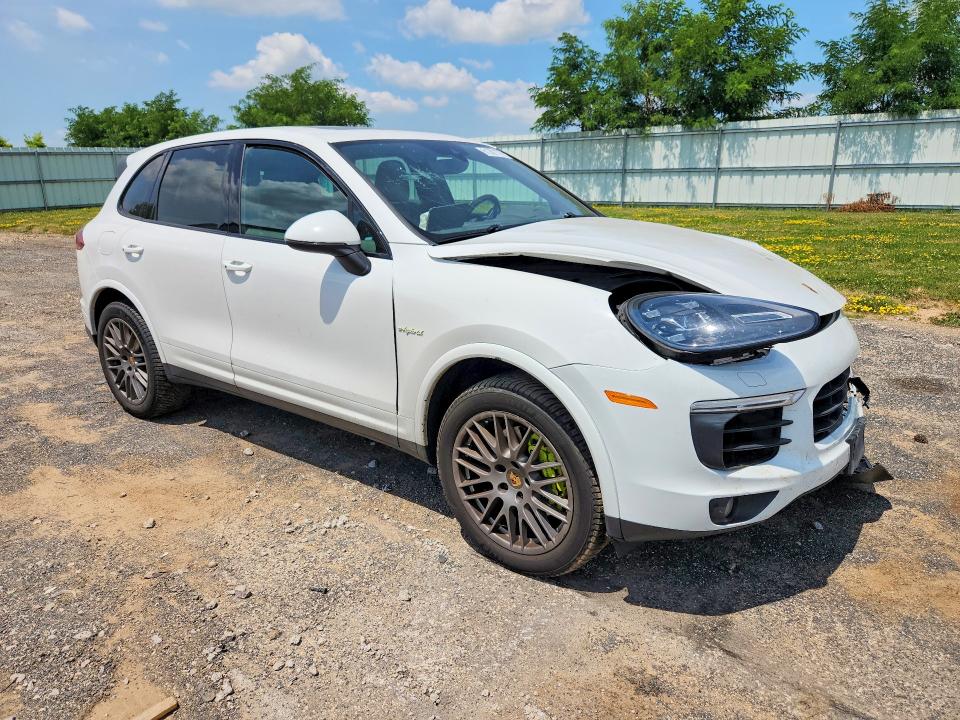 2017 Porsche Cayenne VIN WP1AE2A2XHLA76075 COPART salvage auction — FRONT END, Wi - Junked Vehicle Bill Of Sale, sold $5,000 on 2026-08-18 (photo 4)