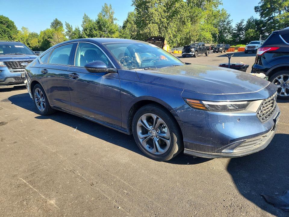 2025 Honda Accord VIN 1HGCY2F6XSA057382 COPART salvage auction — REAR END, CA - CERTIFICATE OF TITLE, sold $11,000 on 2026-07-27 (photo 4)
