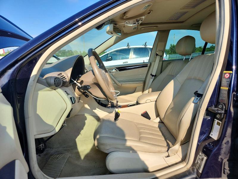 2006 Mercedes-benz C class VIN WDBRF92J96F823630 COPART salvage auction — SIDE, ON - PERMIT NO BRAND - UNFIT, sold $375 on 2026-07-28 (photo 7)