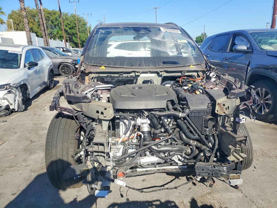 2025 Volvo Xc90 VIN YV4H60JG6S1349994 COPART salvage auction — STRIPPED, CA - SALVAGE CERTIFICATE, sold $7,200 on 2026-08-04 (photo 5)