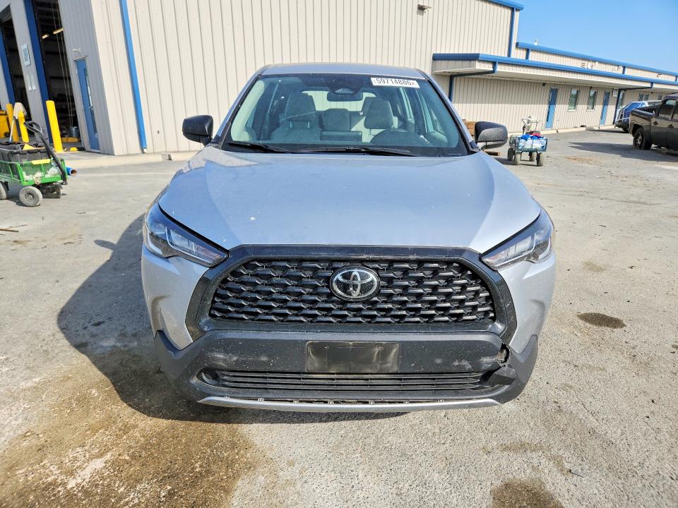 2024 Toyota Corolla cross VIN 7MUAAAAG8RV099086 COPART salvage auction — REAR END, Ca - Salvage Certificate, sold $7,200 on 2026-08-25 (photo 5)