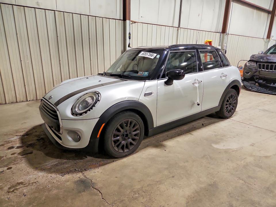 2020 Mini Cooper VIN WMWXU7C04L2M35052 COPART salvage auction — SIDE, Salvage Title, sold $1,650 on 2026-08-07 (photo 1)