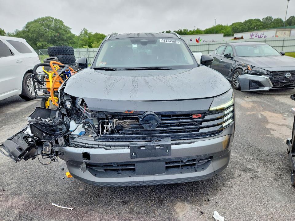 2026 Nissan Kicks VIN 3N8AP6DB9TL388050 COPART salvage auction — FRONT END, VA - CERT OF TITLE - SALVAGE, sold $7,500 on 2026-08-19 (photo 5)