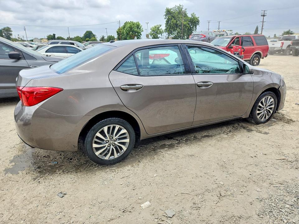 2017 Toyota VIN 5YFBURHE7HP684323 COPART salvage auction — MINOR DENT/SCRATCHES, CA - DIS/DLR/EXP ONLY CLEAN TITLE, sold $3,800 on 2026-07-06 (photo 3)