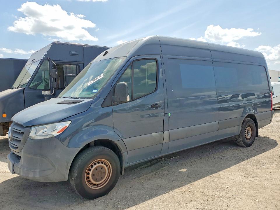 2019 Mercedes-benz Sprinter VIN WD4PF1CDXKP148447 — COPART salvage auction photo