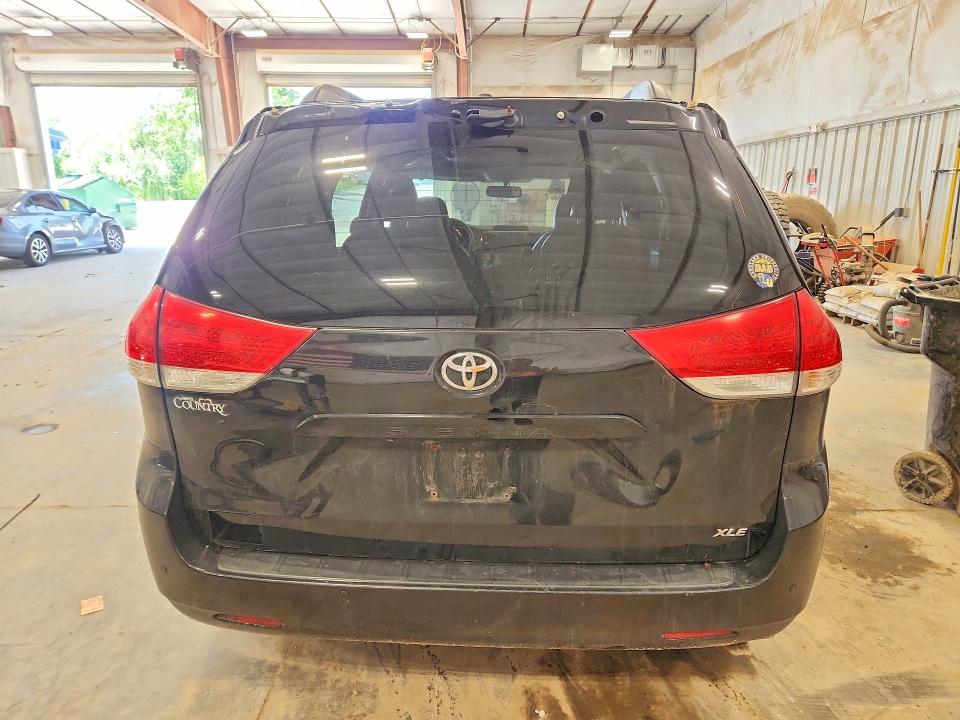 2011 Toyota Sienna VIN 5TDYK3DCXBS055820 COPART salvage auction — FRONT END, WI - CERTIFICATE OF TITLE, sold $1,600 on 2026-07-20 (photo 6)