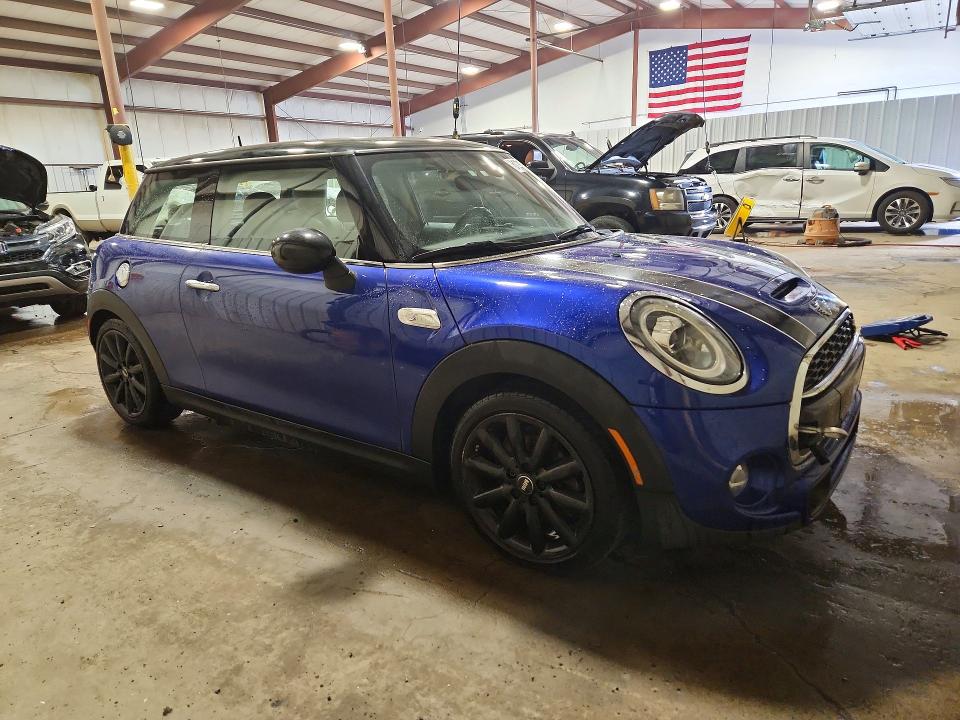 2019 Mini Cooper VIN WMWXP7C50K2H60642 COPART salvage auction — WATER/FLOOD, Pa - Cert Of Salvage-W=Flood Veh, sold $1,950 on 2026-07-31 (photo 4)
