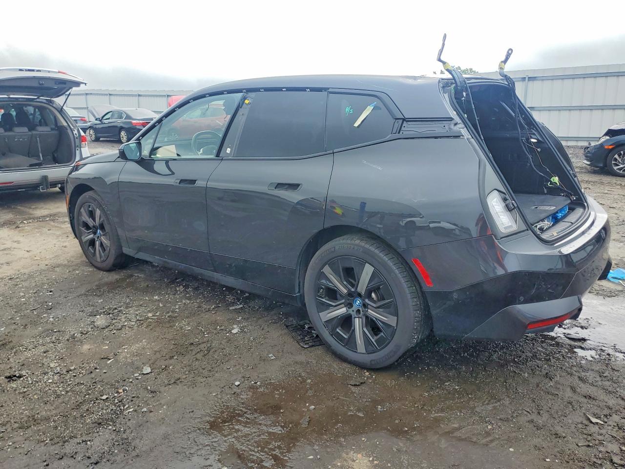 2024 BMW Ix VIN WB523CF08RCP44882 COPART salvage auction — Rear End, VA - CERT OF TITLE - SALVAGE, sold $25,250 on 2026-08-05 (photo 2)
