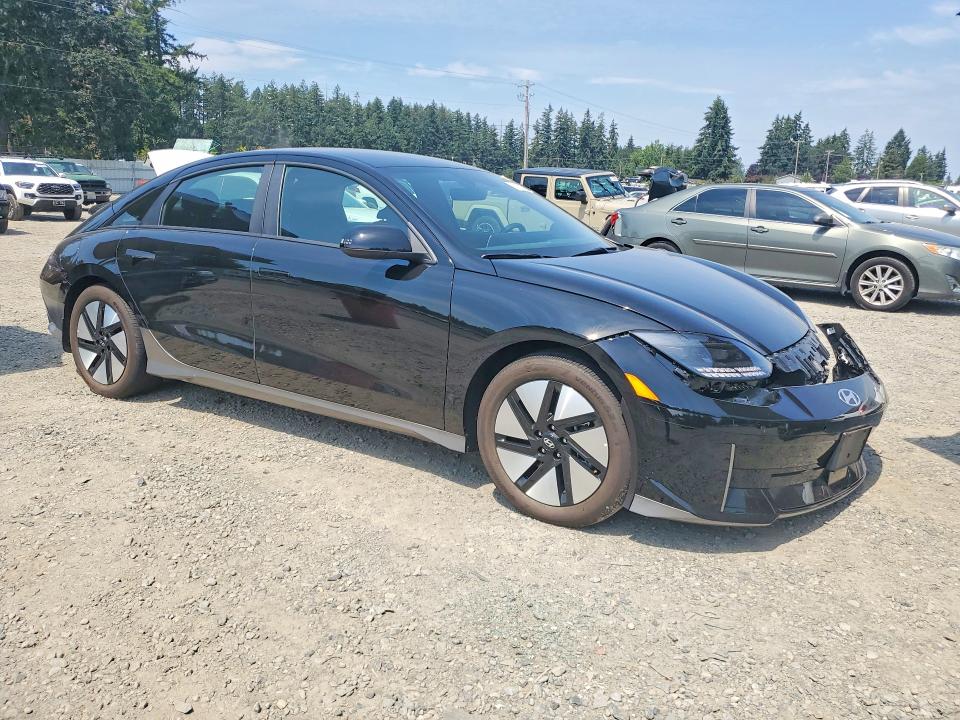 2025 Hyundai Ioniq 6 VIN KMHM24AC8SA098876 COPART salvage auction — REAR END, WA - BILL OF SALE, sold $9,900 on 2026-08-21 (photo 4)