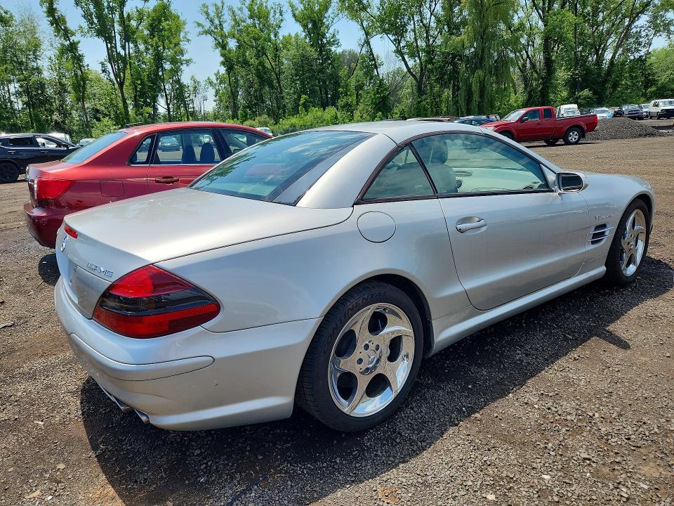 2005 Mercedes-benz Sl-class VIN WDBSK74F45F092839 COPART salvage auction — UNDERCARRIAGE, CT - CERT OF TITLE-SALVAGE, sold $650 on 2026-07-10 (photo 3)