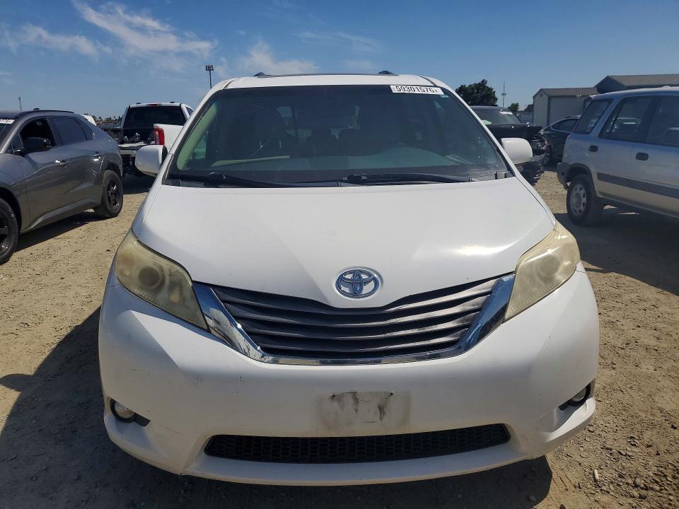 2011 Toyota Sienna VIN 5TDYK3DC6BS012799 COPART salvage auction — SIDE, CA - SALVAGE CERTIFICATE, sold $1,150 on 2026-07-09 (photo 5)