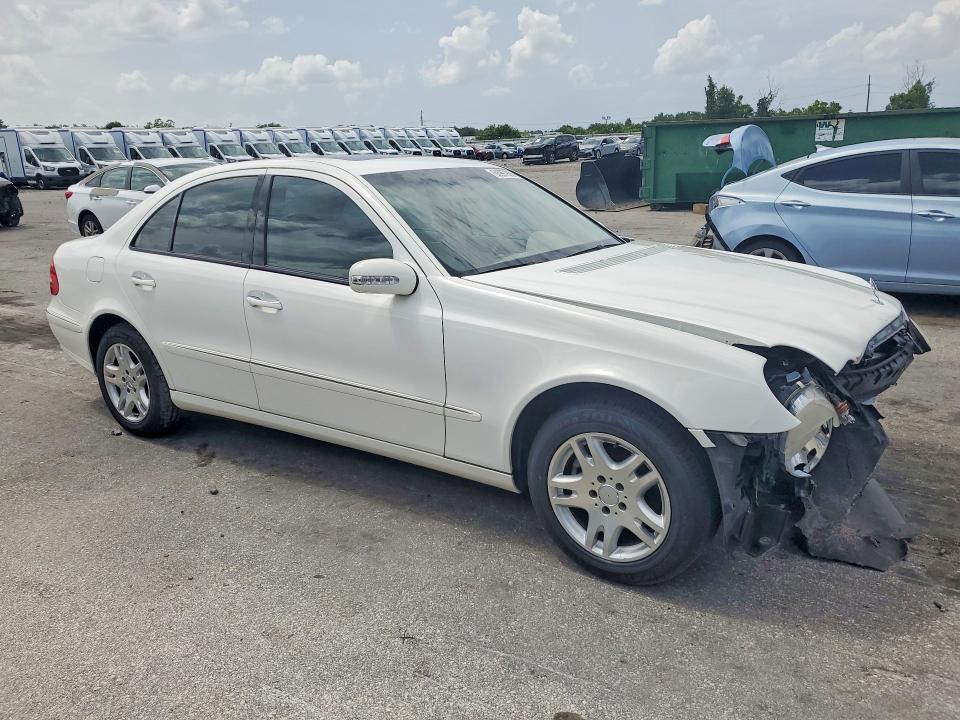 2003 Mercedes-benz E-klasse VIN WDBUF65J53X110492 COPART salvage auction — FRONT END, Fl - Cert Of Title Slvg Rebuildable, sold $325 on 2026-08-20 (photo 4)