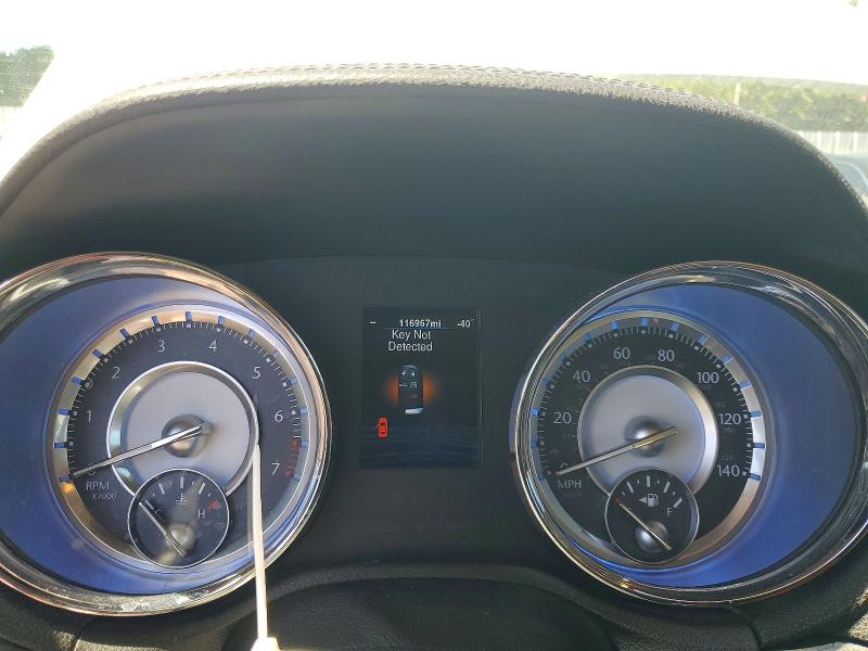 2014 Chrysler 300 VIN 2C3CCAAG1EH375344 COPART salvage auction — MECHANICAL, Ca - Dis/Dlr/Exp Only Clean Title, sold $100 on 2026-09-01 (photo 9)