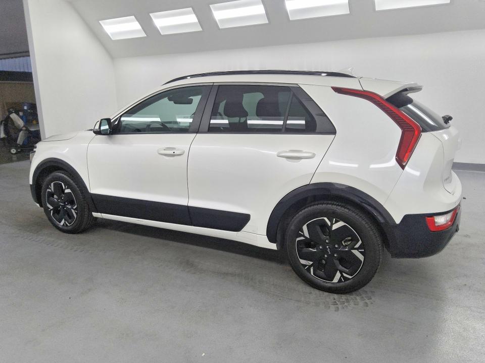 2023 Kia Niro VIN KNDCR3L15P5026048 COPART salvage auction — MECHANICAL, CA - CERTIFICATE OF TITLE, sold $7,100 on 2026-07-15 (photo 2)