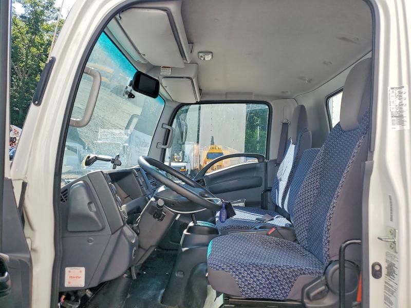 2024 Isuzu Npr hd VIN 54DC4W1D1RS203028 COPART salvage auction — ROOF, CT - CERTIFICATE OF TITLE, sold $20,500 on 2026-08-18 (photo 7)