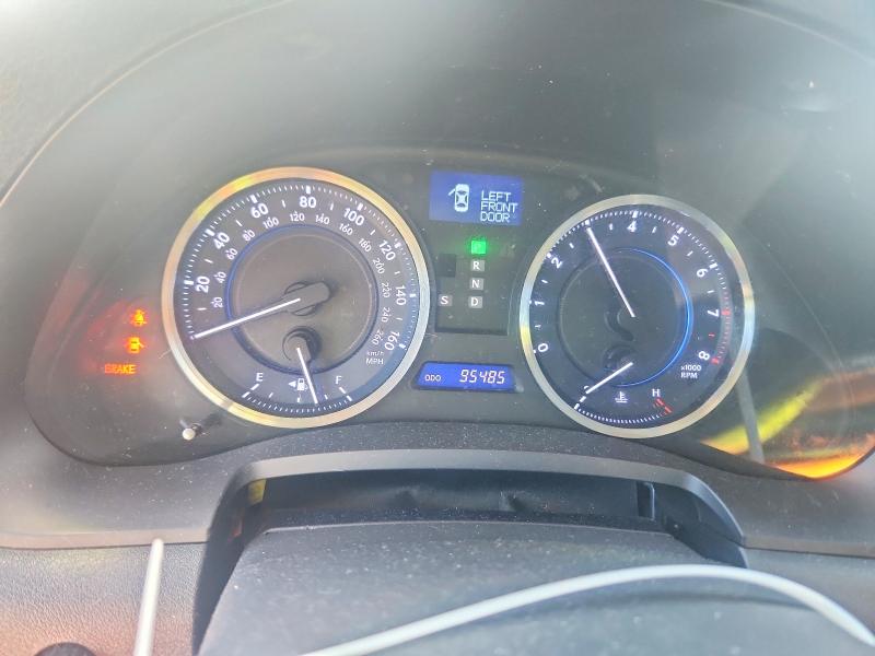 2012 Lexus Is VIN JTHCF5C23C2035743 COPART salvage auction — HAIL, MO - SALVAGE CERTIFICATE OF TITLE, sold $100 on 2026-07-29 (photo 9)