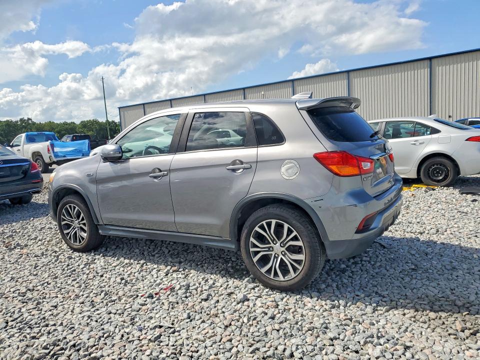 2018 Mitsubishi Outlander VIN JA4AR3AW2JU018423 COPART salvage auction — MINOR DENT/SCRATCHES, Salvage Title, sold $3,900 on 2026-07-22 (photo 2)