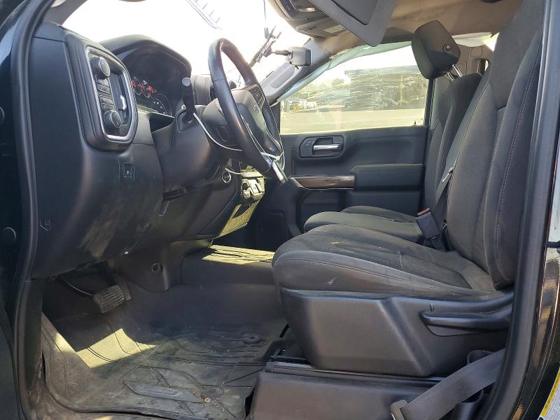 2019 Chevrolet Silverado VIN 1GCPYFED7KZ145735 COPART salvage auction — ROLLOVER, Ca - Salvage Certificate, sold $7,700 on 2026-08-19 (photo 7)