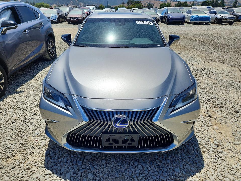 2020 Lexus Es 300h VIN 58AE21B12LU005164 COPART salvage auction — REAR END, Ca - Salvage Certificate, sold $8,500 on 2026-07-30 (photo 5)