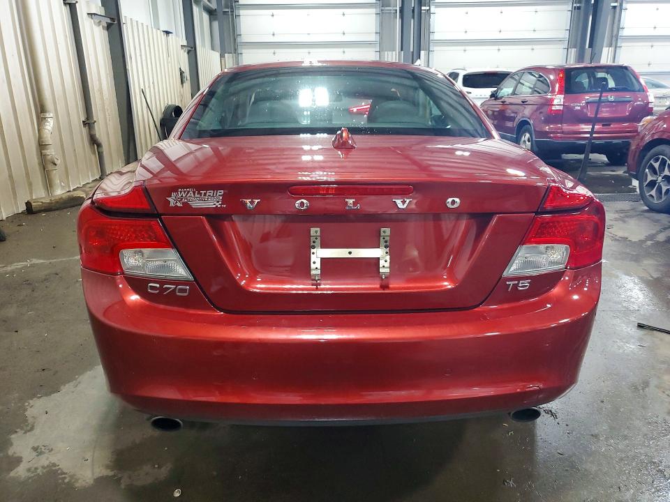 2013 Volvo VIN YV1672MC1DJ138209 COPART salvage auction — SIDE, Mn - Cert Of Title-Salvage, sold $1,350 on 2026-08-11 (photo 6)
