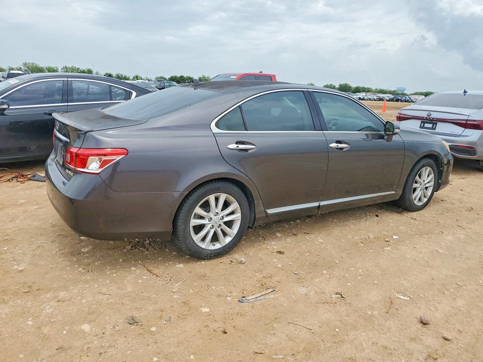 2011 Lexus ES VIN JTHBK1EG9B2423440 COPART salvage auction — MECHANICAL, TX - CERTIFICATE OF TITLE, sold $975 on 2026-07-23 (photo 3)