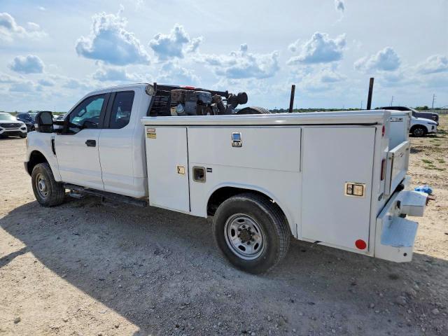2018 Ford F-250 super duty VIN 1FD7X2B66JEC27135 COPART salvage auction — MINOR DENT/SCRATCHES, TX - CERTIFICATE OF TITLE, sold $10,600 on 2026-07-28 (photo 2)