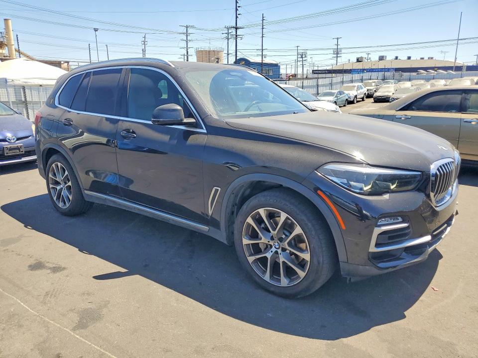 2019 BMW X5 VIN 5UXCR6C55KLL03076 COPART salvage auction — MINOR DENT/SCRATCHES, Ca - Salvage Certificate, sold $21,500 on 2026-07-15 (photo 4)