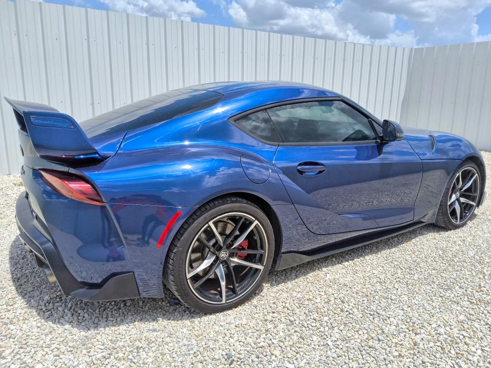 2020 Toyota Supra VIN WZ1DB4C00LW024820 COPART salvage auction — NORMAL WEAR, FL - CERTIFICATE OF TITLE (P), sold $33,000 on 2026-07-14 (photo 3)