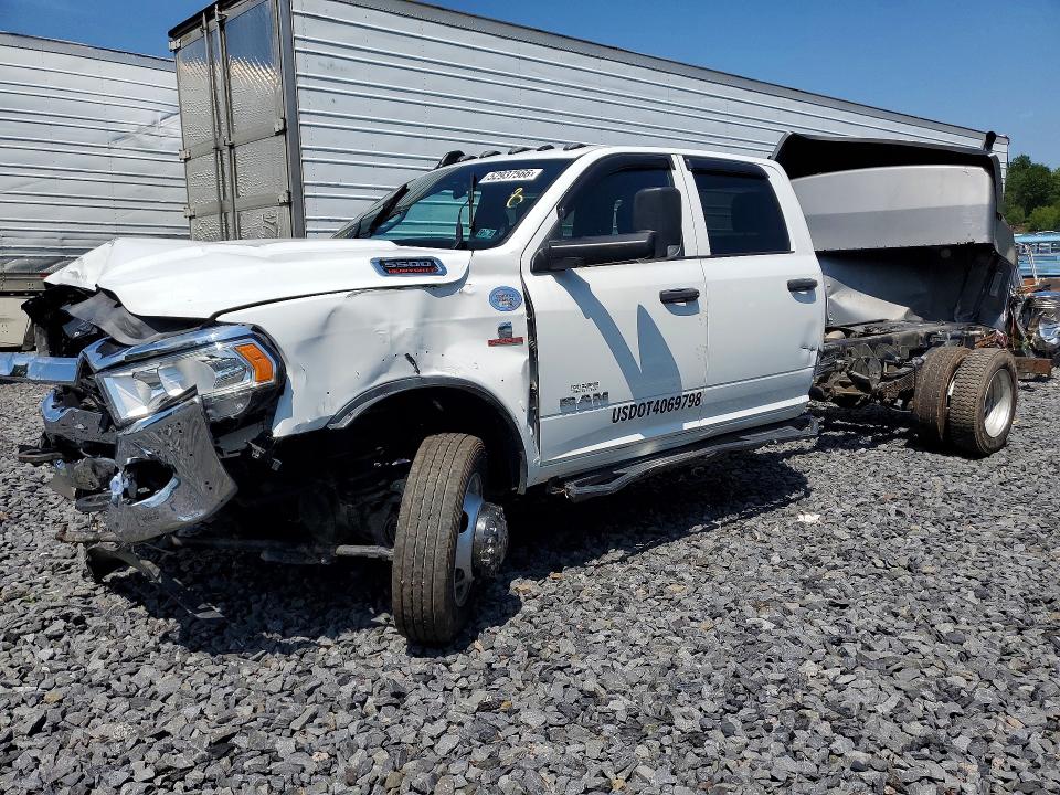 2022 Ram 5500 VIN 3C7WRNFL3NG343440 COPART salvage auction — FRONT END, Pa - Certificate Of Salvage, sold $14,200 on 2026-07-29 (photo 1)