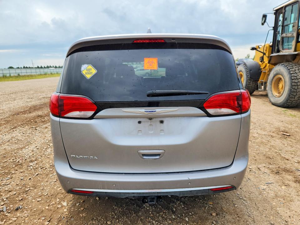 2018 Chrysler Pacifica VIN 2C4RC1EG1JR271375 COPART salvage auction — MINOR DENT/SCRATCHES, Tx - Cert Of Title-Rebuilt Salvage, sold $2,500 on 2026-07-28 (photo 6)