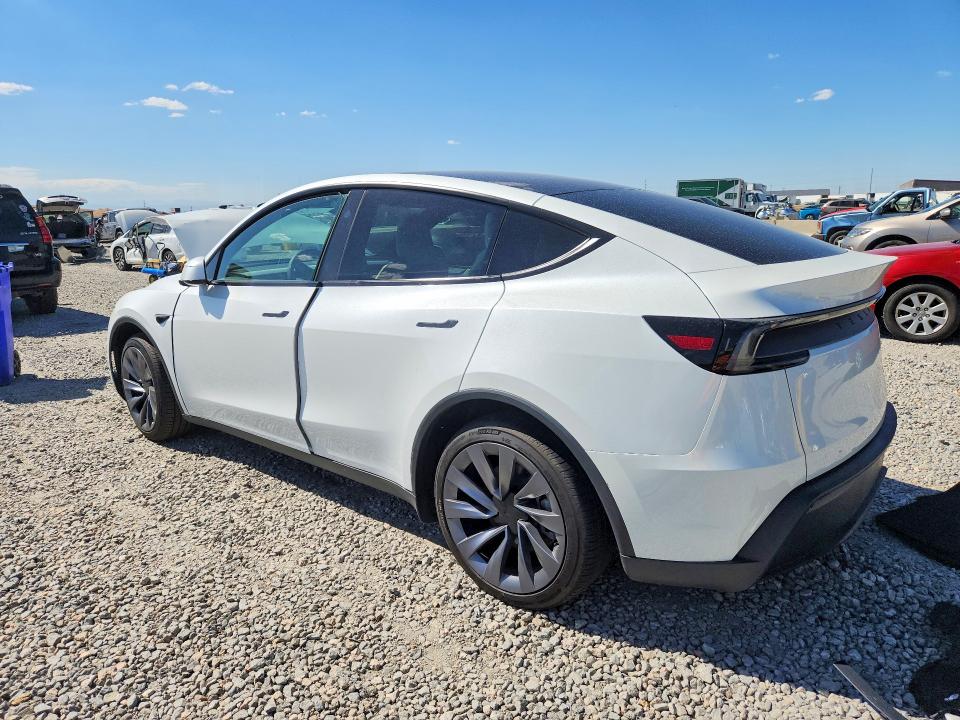 2026 Tesla Model y VIN 7SAYGDEE8TF576695 COPART salvage auction — FRONT END, Co - Public - Salvage Title, sold $22,400 on 2026-08-04 (photo 2)