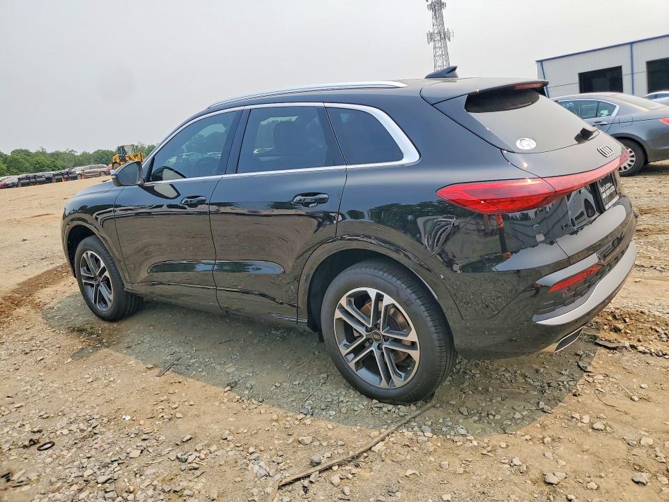 2025 Audi Q5 VIN WA11AAGU1S2066333 COPART salvage auction — WATER/FLOOD, Nj - Cert Of Title-Salvage Flood, sold $24,000 on 2026-09-09 (photo 2)
