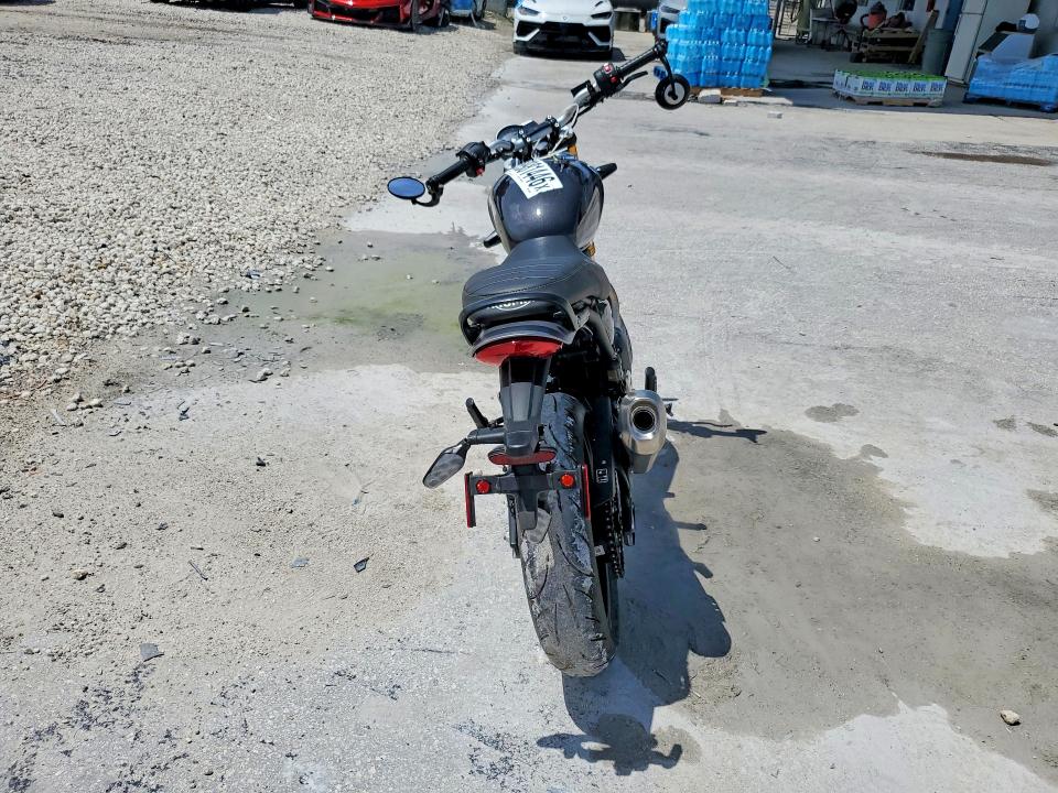 2025 Triumph motorcycle Speed VIN SMTT127YXSNA33891 COPART salvage auction — FRONT END, FL - CERT OF TITLE SLVG REBUILDABLE, sold $1,100 on 2026-07-31 (photo 4)