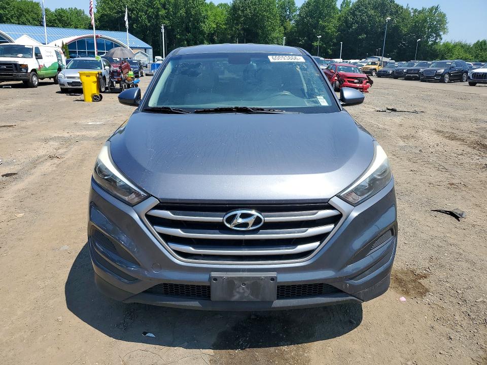 2018 Hyundai Tucson VIN KM8J2CA40JU635324 COPART salvage auction — MINOR DENT/SCRATCHES, NY - CERTIFICATE OF TITLE, sold $4,400 on 2026-07-27 (photo 5)