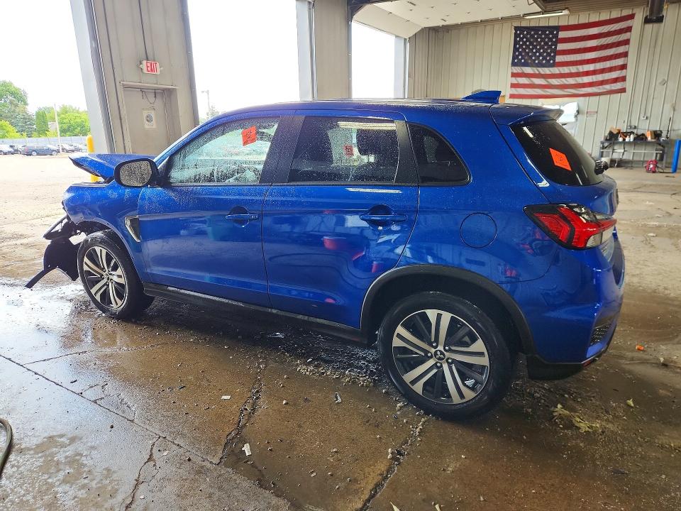 2025 Mitsubishi Outlander sport VIN JA4ARUAUXSU011807 COPART salvage auction — FRONT END, MN - CERT OF TITLE-SALVAGE (P), sold $4,100 on 2026-07-13 (photo 2)