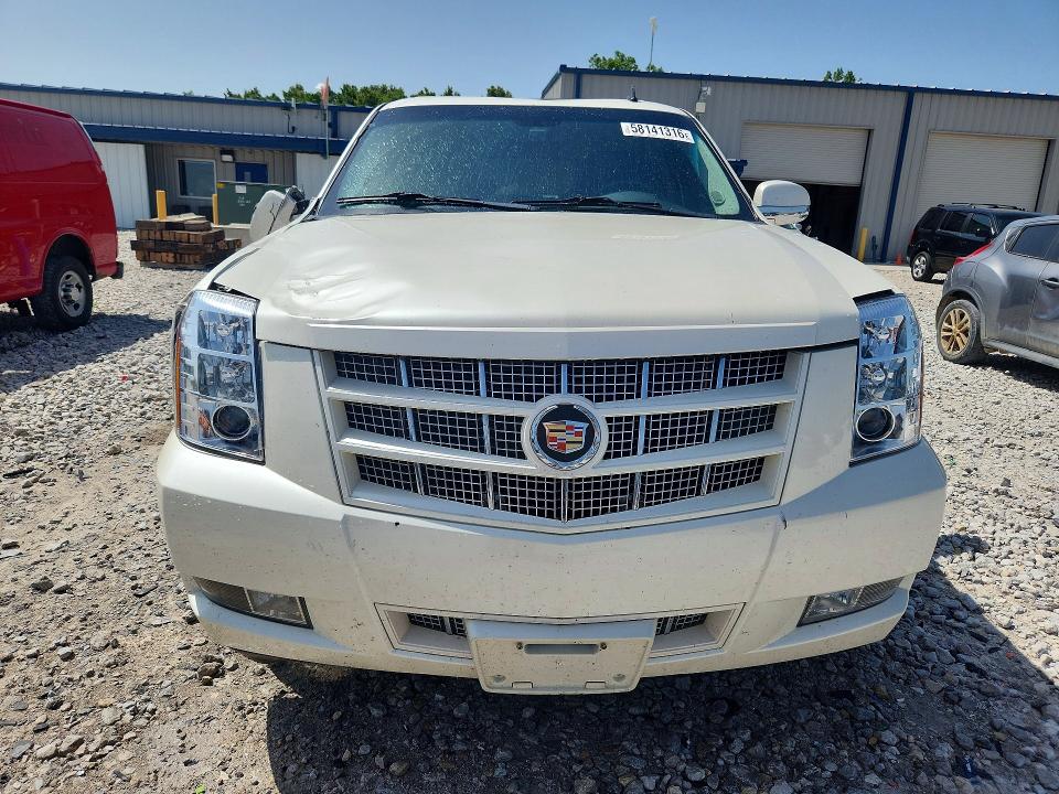 2014 Cadillac Escalade VIN 1GYS4CEF8ER207051 COPART salvage auction — FRONT END, Mi - Certificate Of Title, sold $1,700 on 2026-07-30 (photo 5)