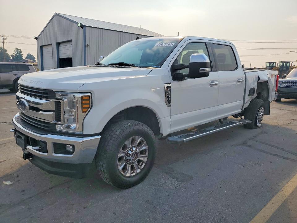 2019 Ford F-250 super duty VIN 1FT7W2B61KED52830 — COPART salvage auction photo