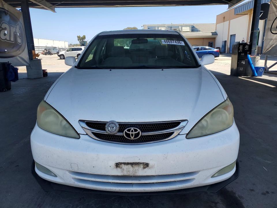 2004 Toyota Camry VIN JTDBE30K240261164 COPART salvage auction — SIDE, CA - DIS/DLR/EXP ONLY CLEAN TITLE, sold $500 on 2026-07-23 (photo 5)