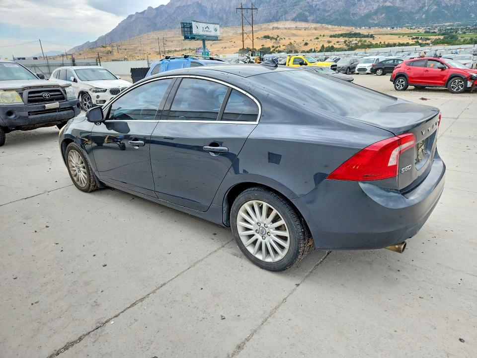 2012 Volvo S60 VIN YV1622FSXC2100179 COPART salvage auction — MECHANICAL, Ut - Certificate Of Title, sold $325 on 2026-08-03 (photo 2)