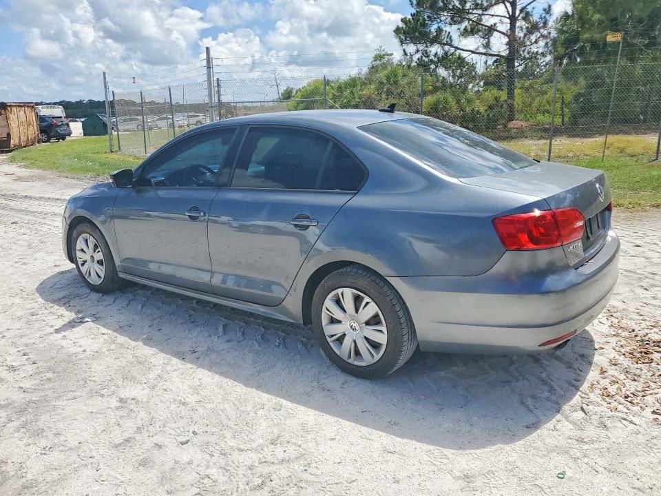 2014 Volkswagen Jetta VIN 3VWD17AJ7EM238279 COPART salvage auction — MECHANICAL, Fl - Certificate Of Title (P), sold $550 on 2026-09-30 (photo 2)
