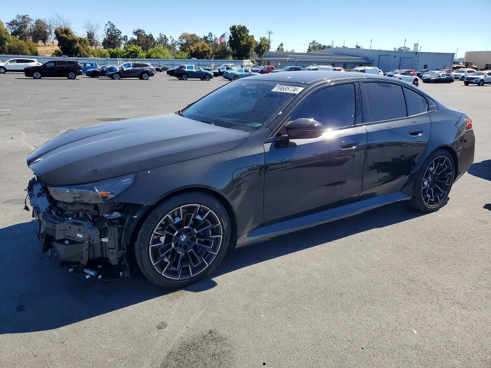 2026 BMW M5 VIN WBS83FK0XTCW67521 — COPART salvage auction photo