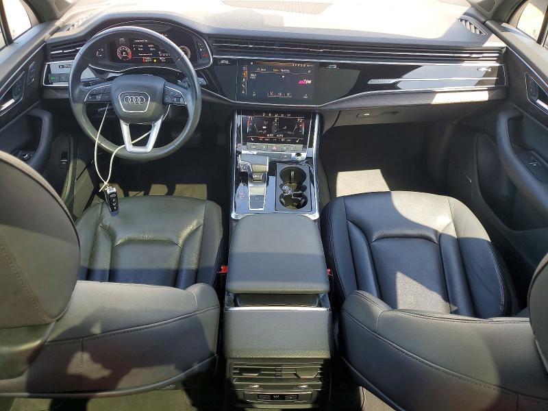 2020 Audi Q7 VIN WA1LXAF70LD011817 COPART salvage auction — MINOR DENT/SCRATCHES, CA - DIS/DLR/EXP ONLY CLEAN TITLE, sold $3,850 on 2026-07-29 (photo 8)