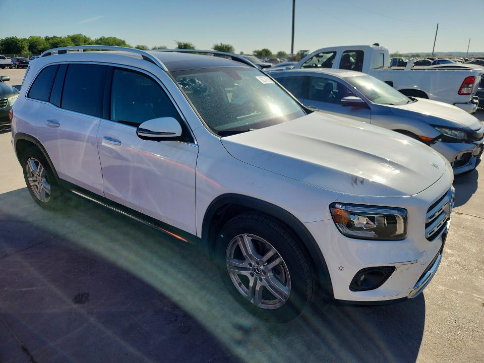 2020 Mercedes-benz Glb VIN WDC4M4GB7LW011528 COPART salvage auction — NORMAL WEAR, Tx - Certificate Of Title (P), sold $10,600 on 2026-08-12 (photo 4)