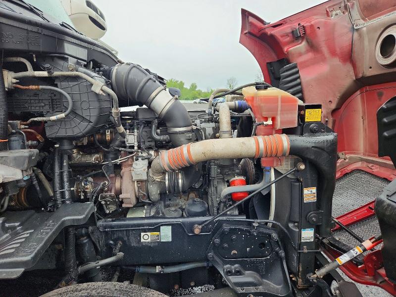 2020 Kenworth T680 VIN 1XKYDP9X5LJ307750 COPART salvage auction — ROOF, NY - MV-907A SALVAGE CERTIFICATE, sold $9,300 on 2026-10-08 (photo 7)