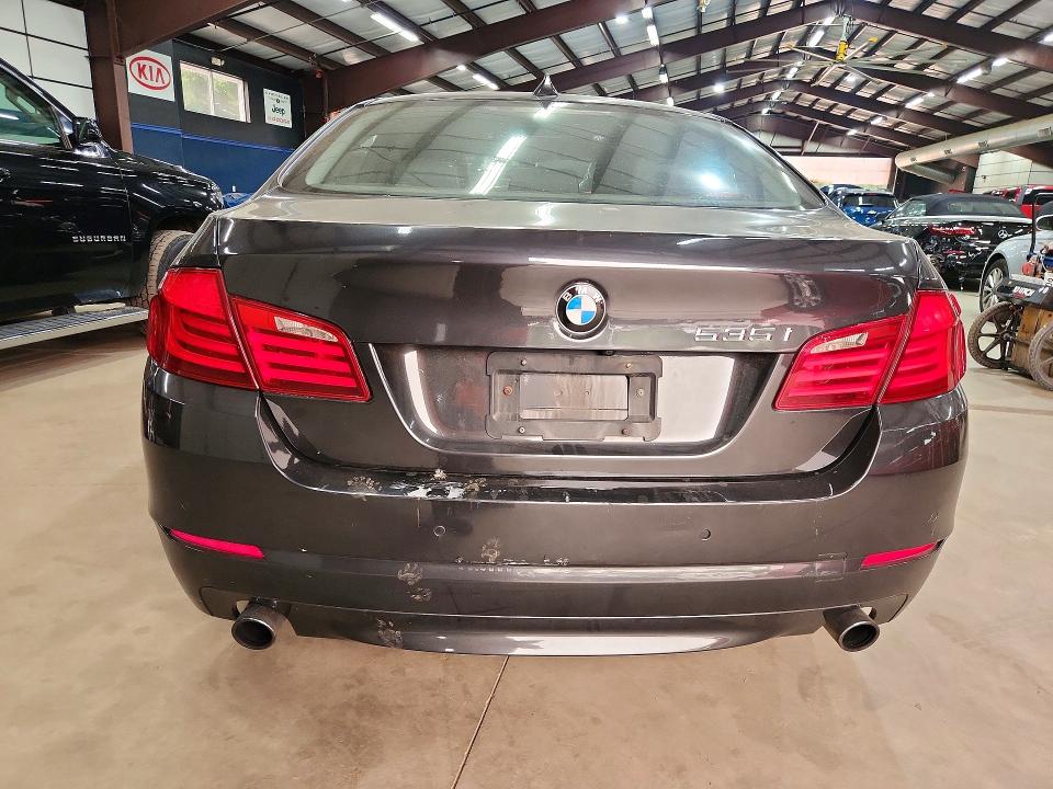 2013 BMW 5 series VIN WBAFU7C51DDU75294 COPART salvage auction — MINOR DENT/SCRATCHES, CT - CERTIFICATE OF TITLE, sold $725 on 2026-07-28 (photo 6)