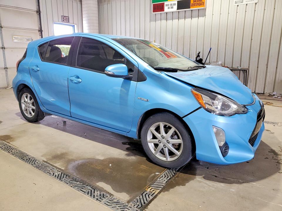 2015 Toyota Prius c VIN JTDKDTB39F1098695 COPART salvage auction — FRONT END, Pa - Certificate Of Salvage, sold $125 on 2026-07-30 (photo 4)