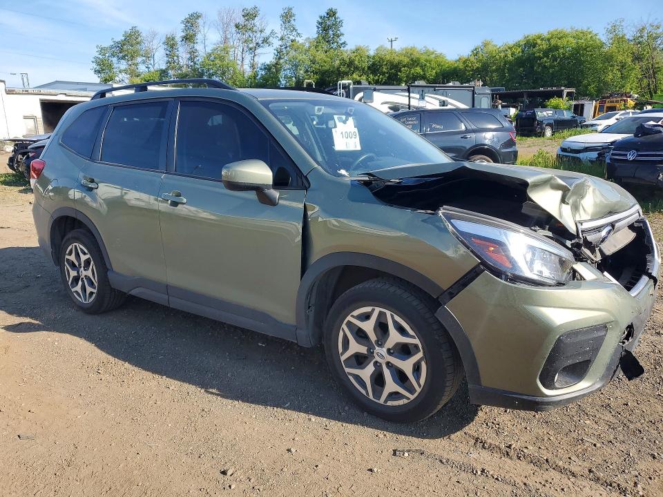2020 Subaru Forester VIN JF2SKEFC7LH552314 COPART salvage auction — FRONT END, ON - PERMIT SALVAGE, sold $3,650 on 2026-07-28 (photo 4)
