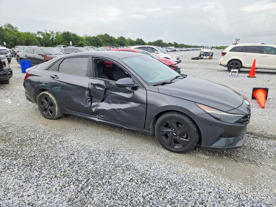2021 Hyundai Elantra VIN 5NPLM4AG9MH047024 COPART salvage auction — SIDE, LA - CERT OF TITLE-SALVAGE, sold $3,750 on 2026-07-27 (photo 4)