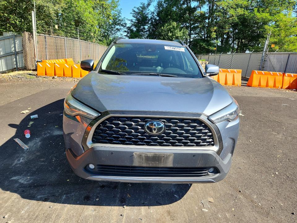 2022 Toyota Corolla cross VIN 7MUDAAAG5NV031464 COPART salvage auction — SIDE, Ca - Certificate Of Title, sold $9,900 on 2026-07-28 (photo 5)